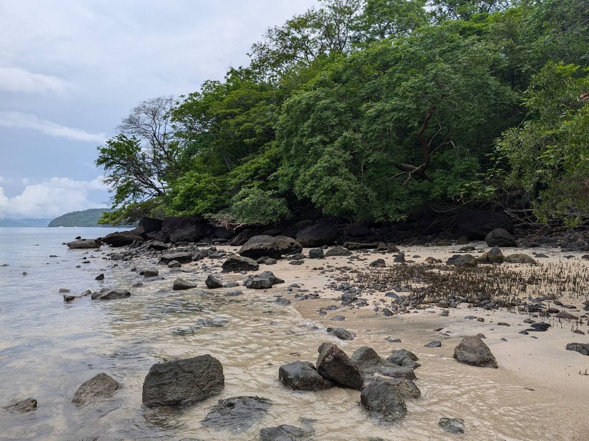 A rocky beach on the Papagayo peninsula