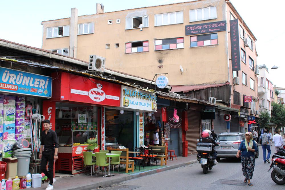 A busy shopping street