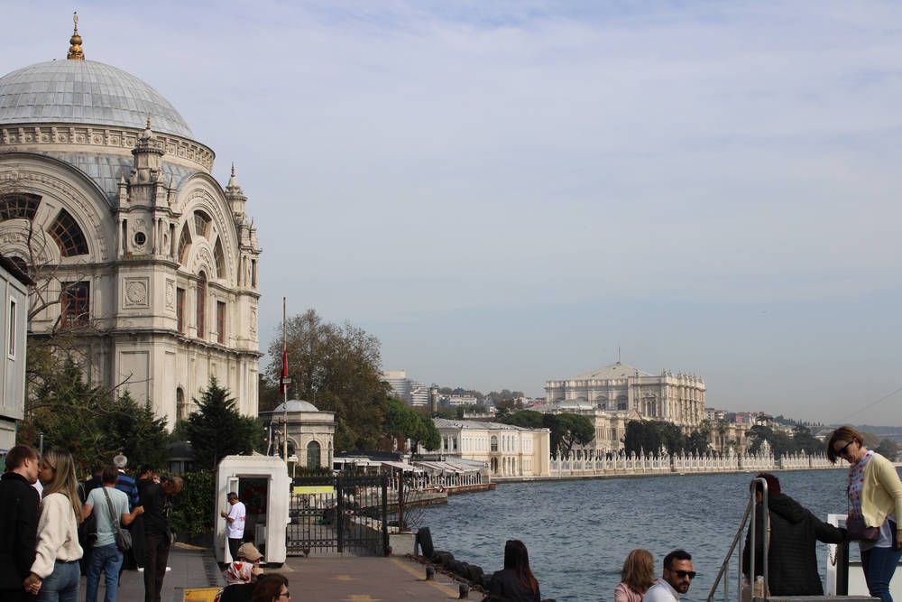A mosque by the water