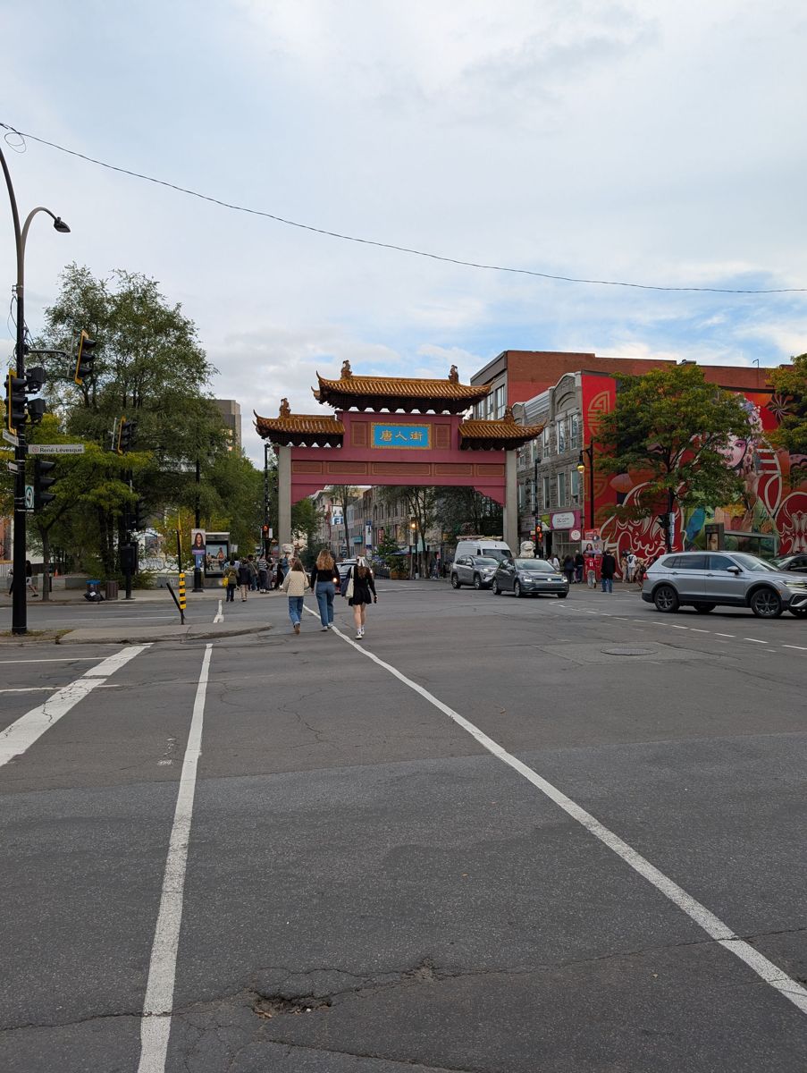 The Chinatown gate on Boulevard Saint-Laurent