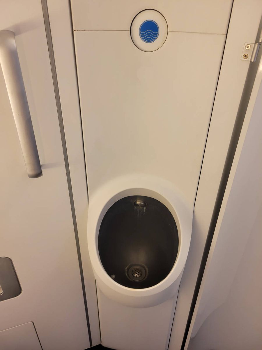The urinal up close