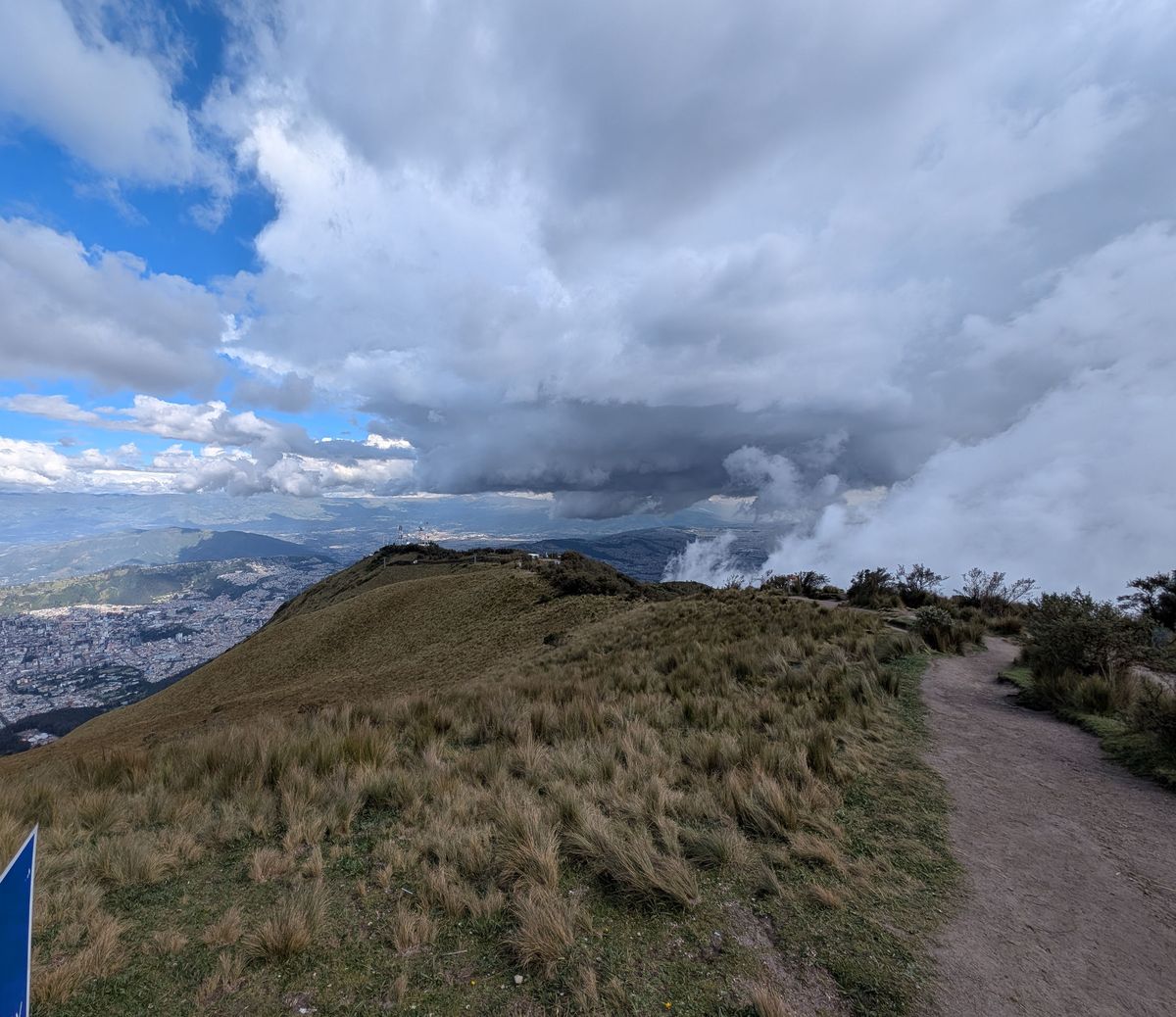 The weather coming in along the ridge