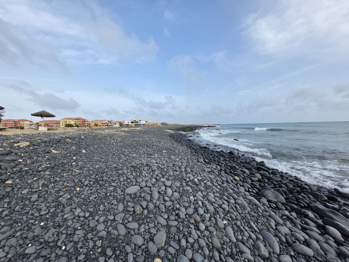 The same stones, back toward the hotels